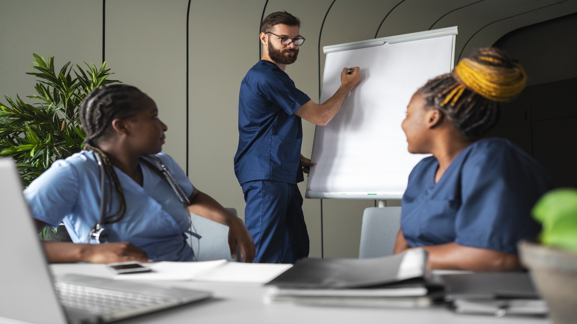 Comment trouver une formation de secrétaire médicale ?